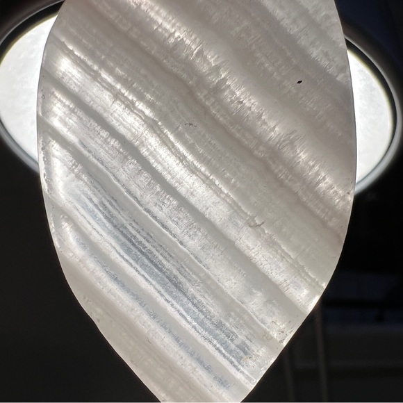 Natural Stone White Botswana Agate Pendant Striped Polished Boho Gem Crystal - Picture 11 of 11